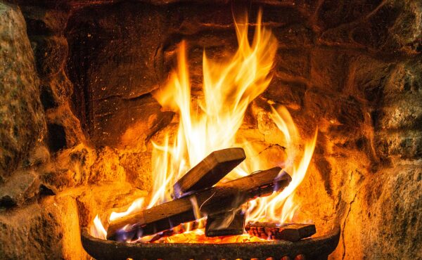 🔥 Allumage inversé : la méthode idéale pour réussir vos flambées
